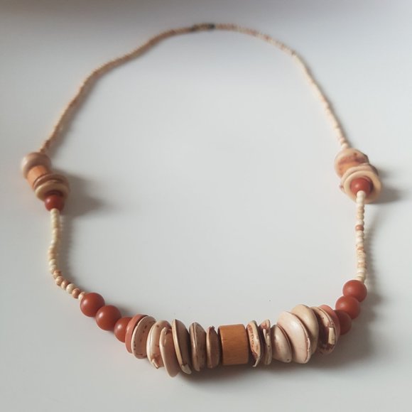 Shell?Bead Necklace in Browns - Picture 3 of 8